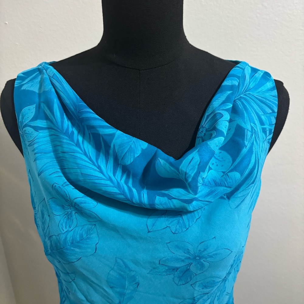 Y2K Beach Resort Wear Icy Blue Cowl Neck Top Size 10 - Picture 4 of 7